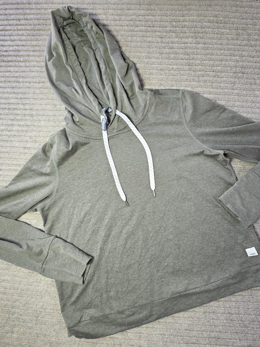 Vuori Halo Performance Hoodie Womens Green Athletic Sweatshirt Small Pullover